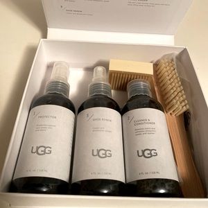 UGG SHEEPSKIN & SUEDE CAR KIT